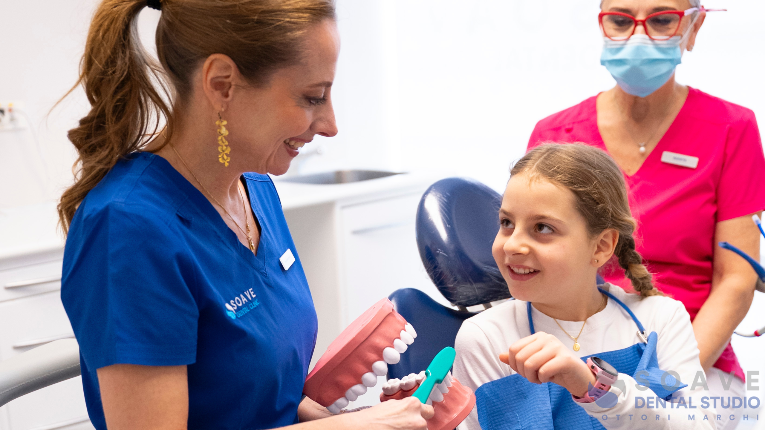 Perché dovresti portare tuo figlio dal Dentista?